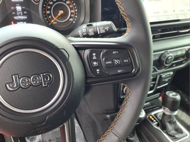 Used 2024 Jeep Wrangler Unlimited Sport AWD/4WD image 22