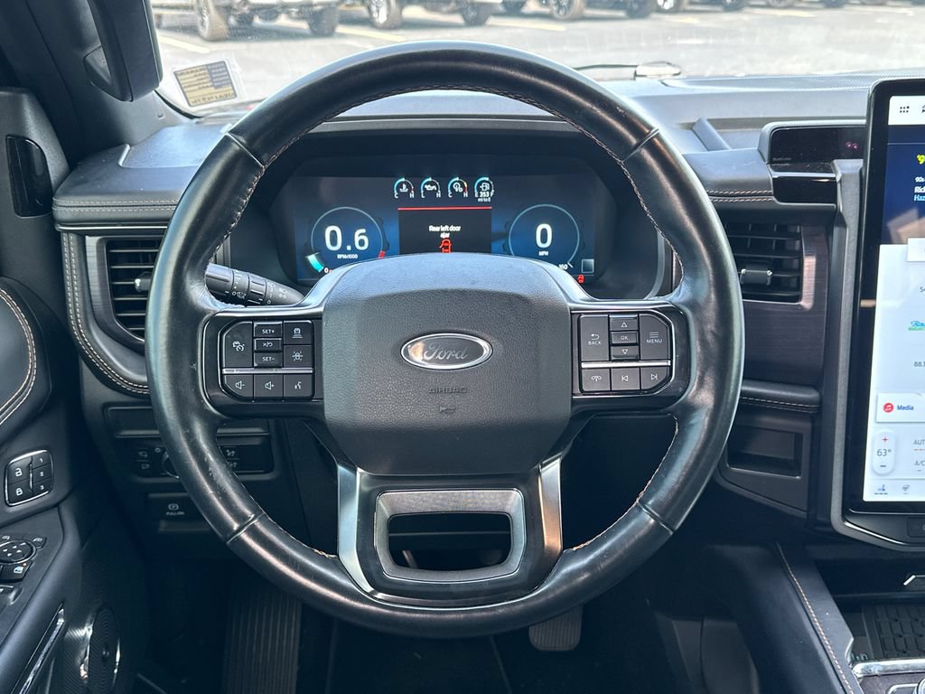 Certified 2022 Ford Expedition Max Platinum RWD image 26