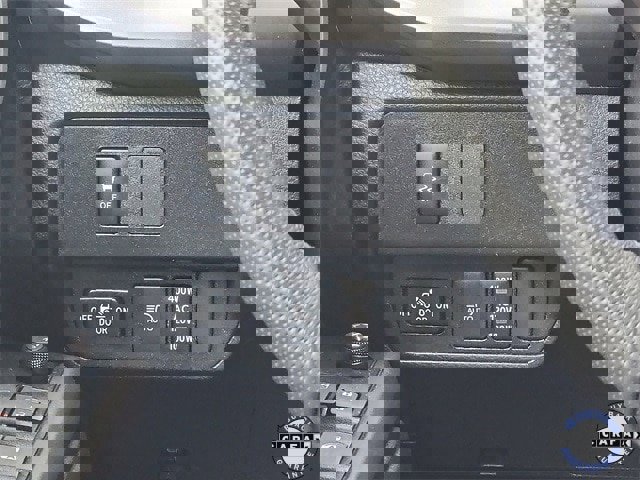 Used 2023 Toyota Tacoma TRD Sport image 12