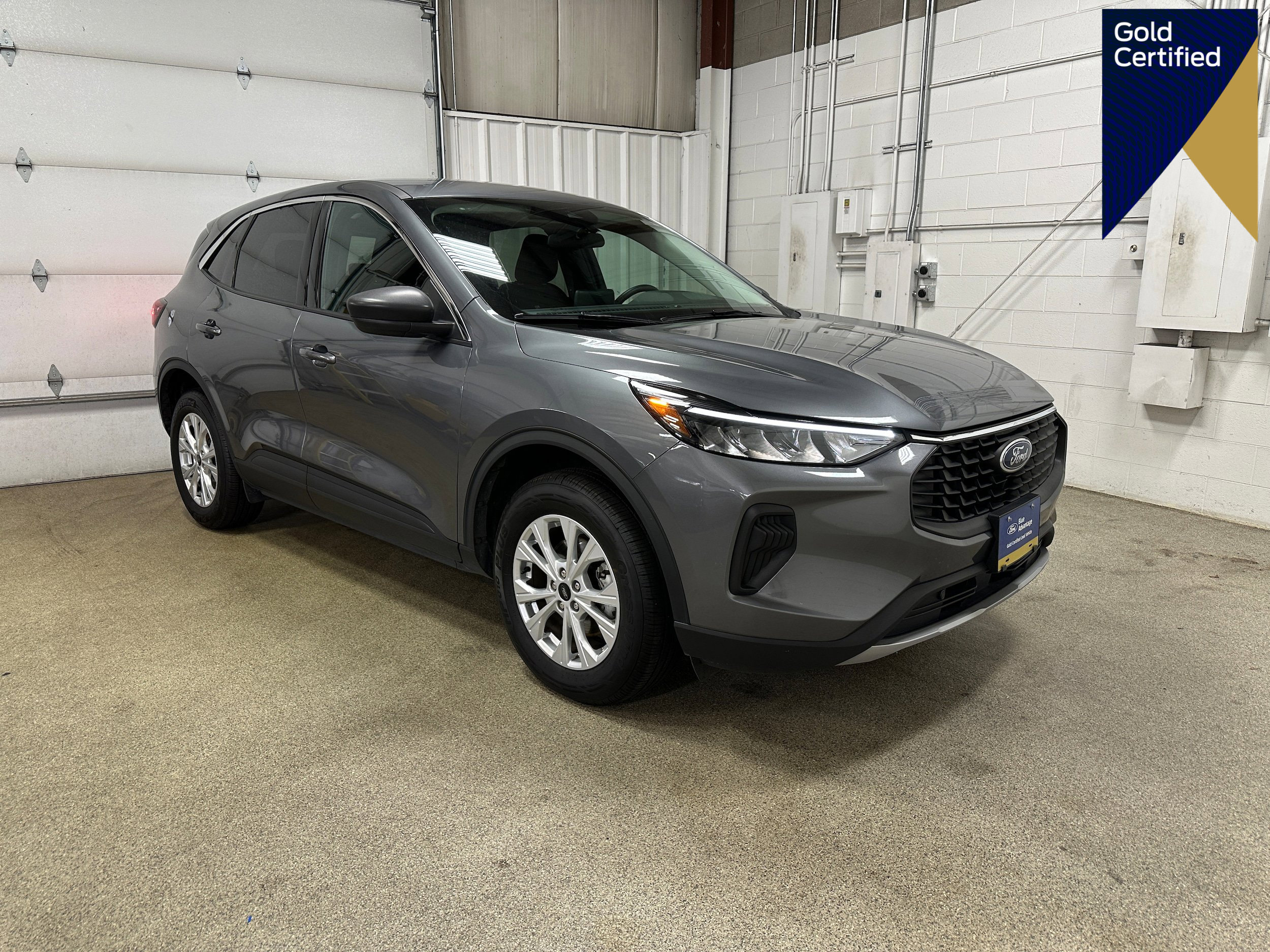 Certified 2024 Ford Escape Active image 1