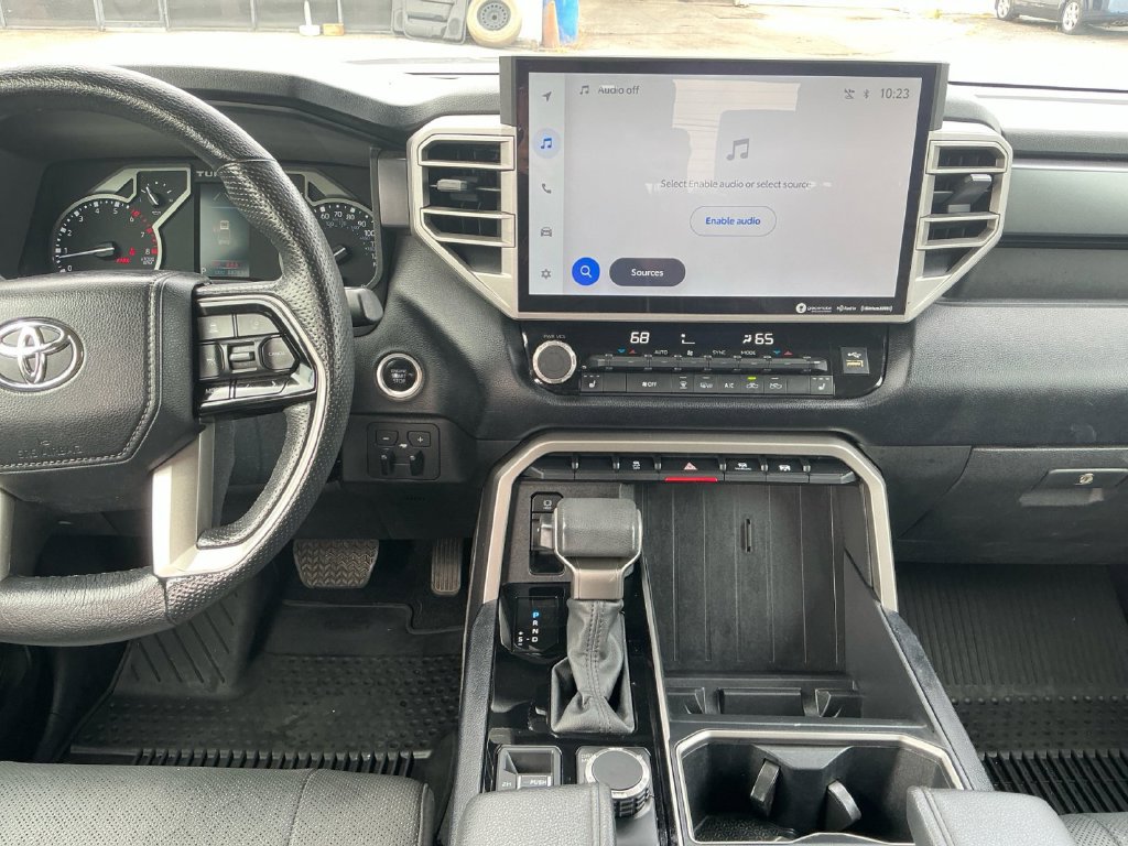 Used 2022 Toyota Tundra SR5 w/ SR5 Premium Package AWD/4WD image 20