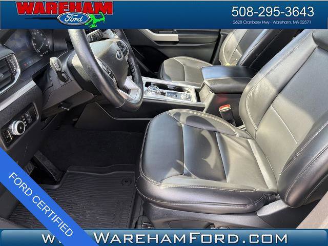 Certified 2022 Ford Explorer XLT w/ Equipment Group 202A AWD/4WD image 35