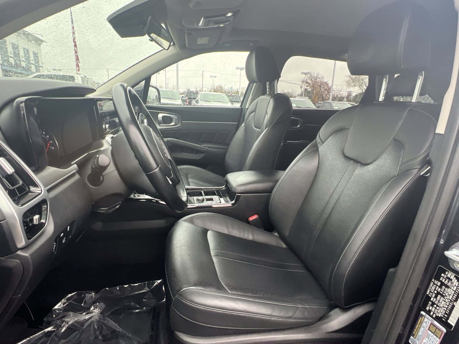 Used 2022 Kia Sorento SX image 13