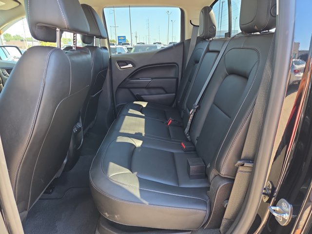Used 2022 Chevrolet Colorado LT w/ Luxury Package RWD image 11