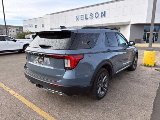 Certified 2025 Ford Explorer Active w/ Active Comfort Package AWD/4WD image 7