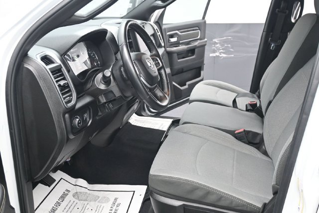 Used 2024 RAM 2500 Big Horn AWD/4WD image 6