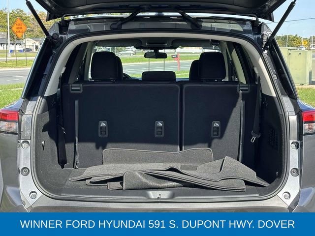 Used 2022 Nissan Pathfinder S image 12