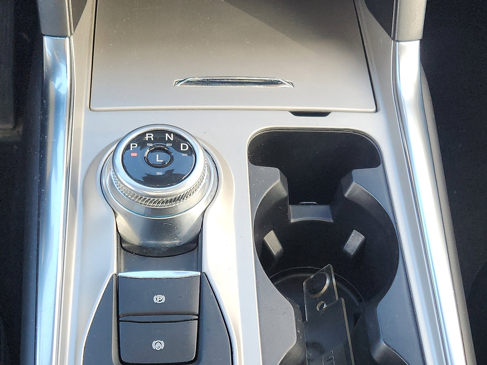 Certified 2023 Ford Explorer XLT w/ Equipment Group 202A image 19