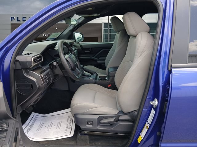 Used 2025 Toyota Tacoma SR5 RWD image 9