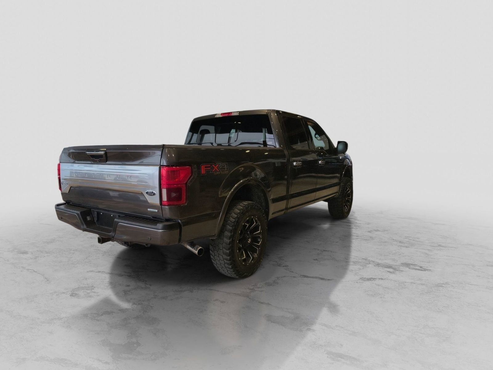 Certified 2018 Ford F150 Platinum w/ Technology Package image 8