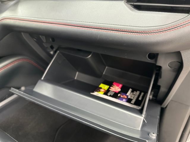 Certified 2025 Ford Explorer ST-Line w/ ST-Line Street Pack image 11