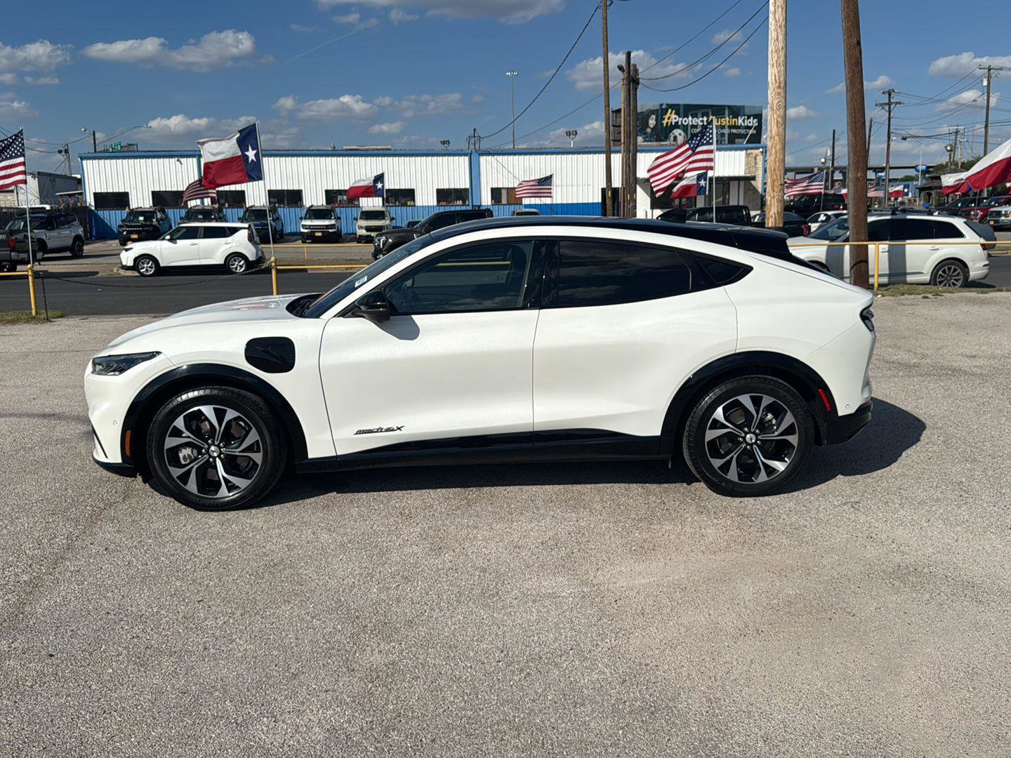 Certified 2023 Ford Mustang Mach-E Premium image 6