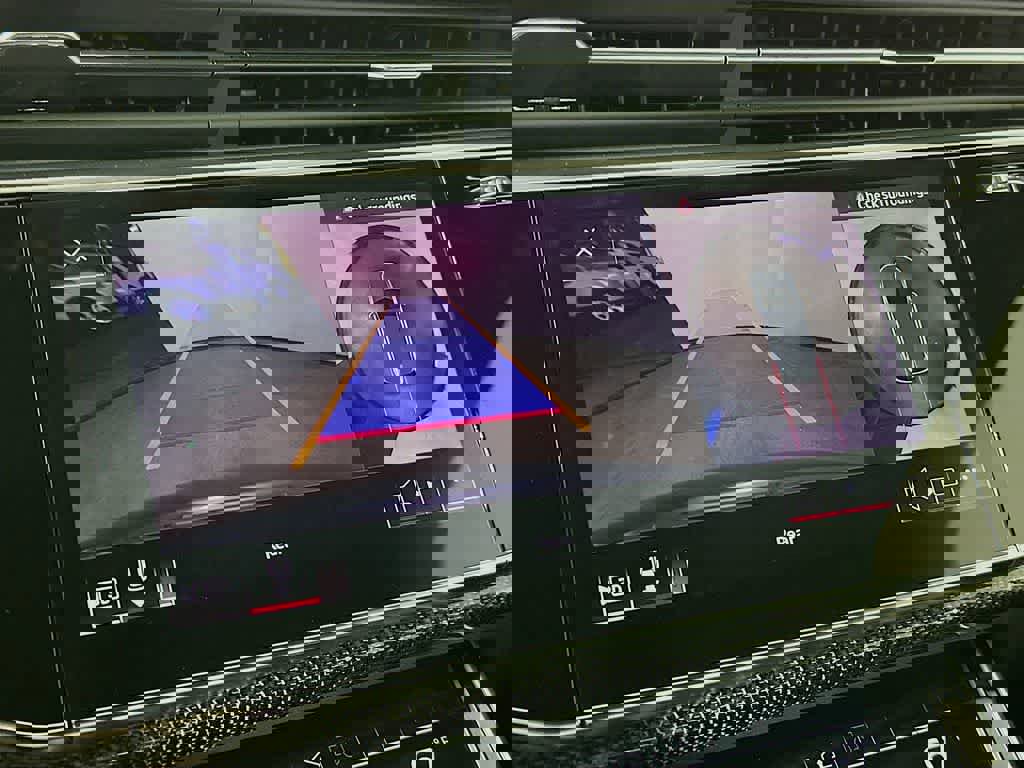 Used 2021 Audi SQ7 Premium Plus w/ Executive Package image 29