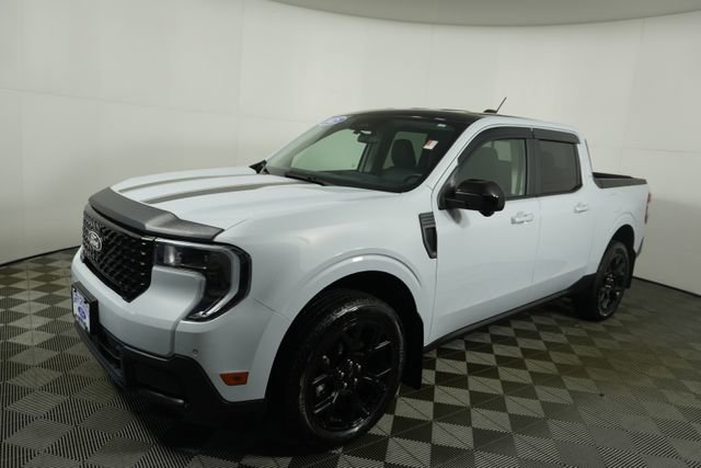 Certified 2025 Ford Maverick Lariat w/ Black Appearance Package image 7