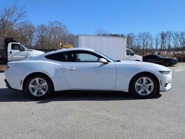 Certified 2024 Ford Mustang Coupe image 3