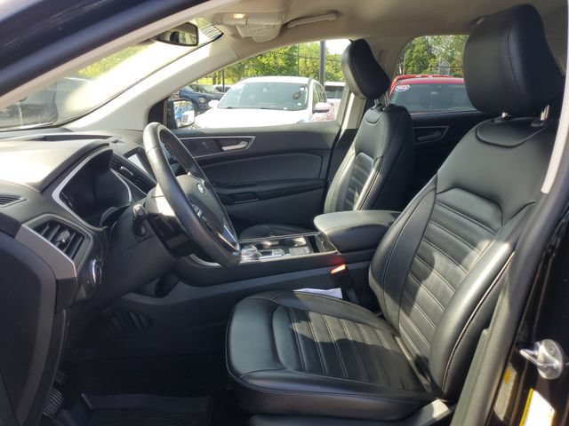 Certified 2020 Ford Edge SEL w/ Cold Weather Package AWD/4WD image 13