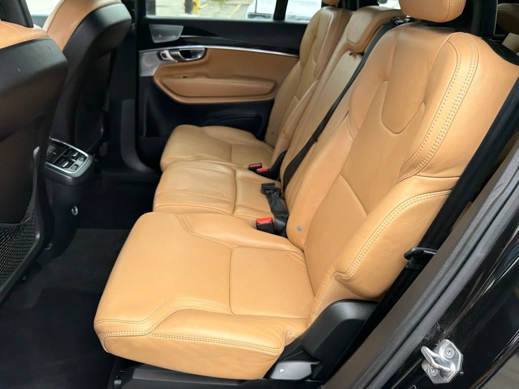 Used 2018 Volvo XC90 T6 Momentum w/ Convenience Package AWD/4WD image 38