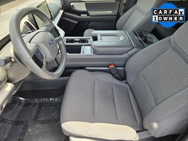 Certified 2025 Ford Expedition Active RWD image 11