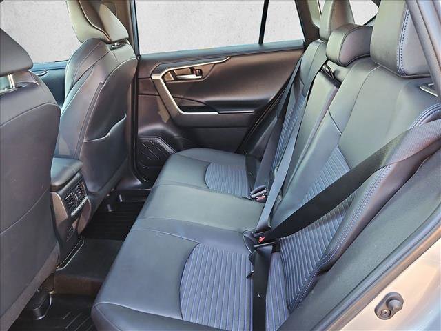 Used 2022 Toyota RAV4 XSE AWD/4WD image 15