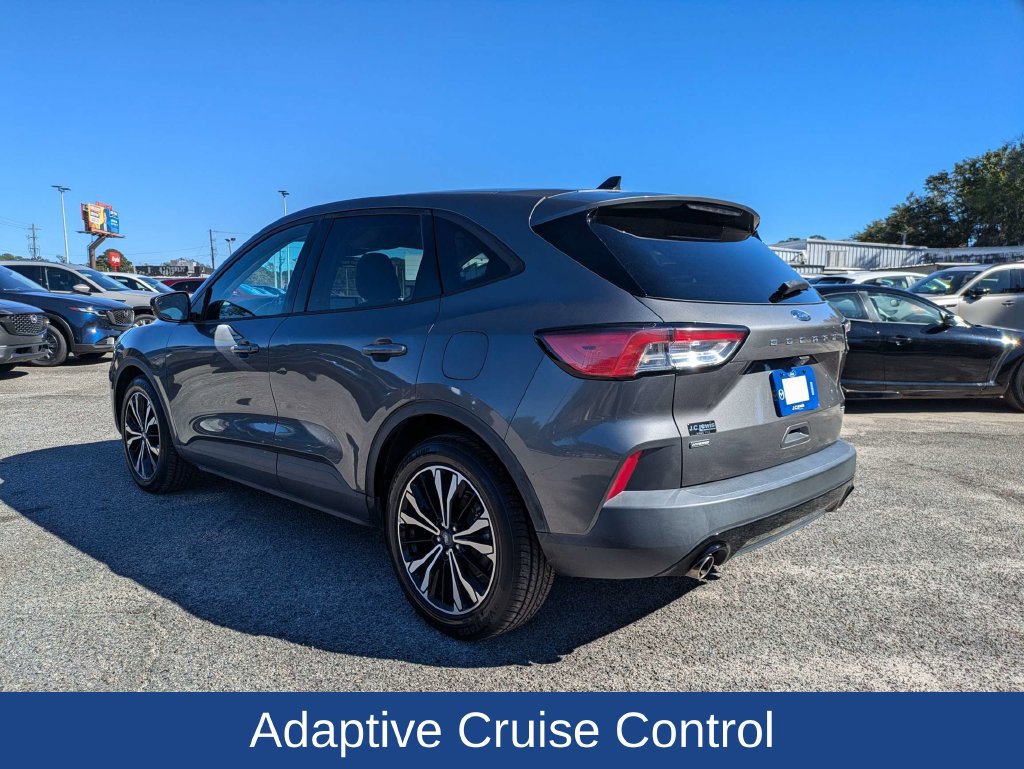 Certified 2021 Ford Escape SE w/ SE Sport Appearance Package FWD image 6