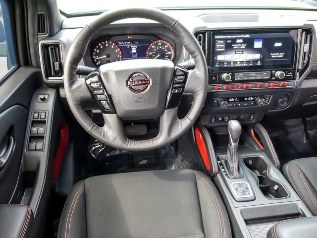 Used 2026 Nissan Frontier PRO-4X w/ Tow Package AWD/4WD image 16