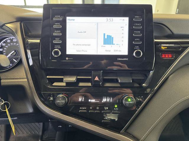 Used 2022 Toyota Camry SE FWD image 27