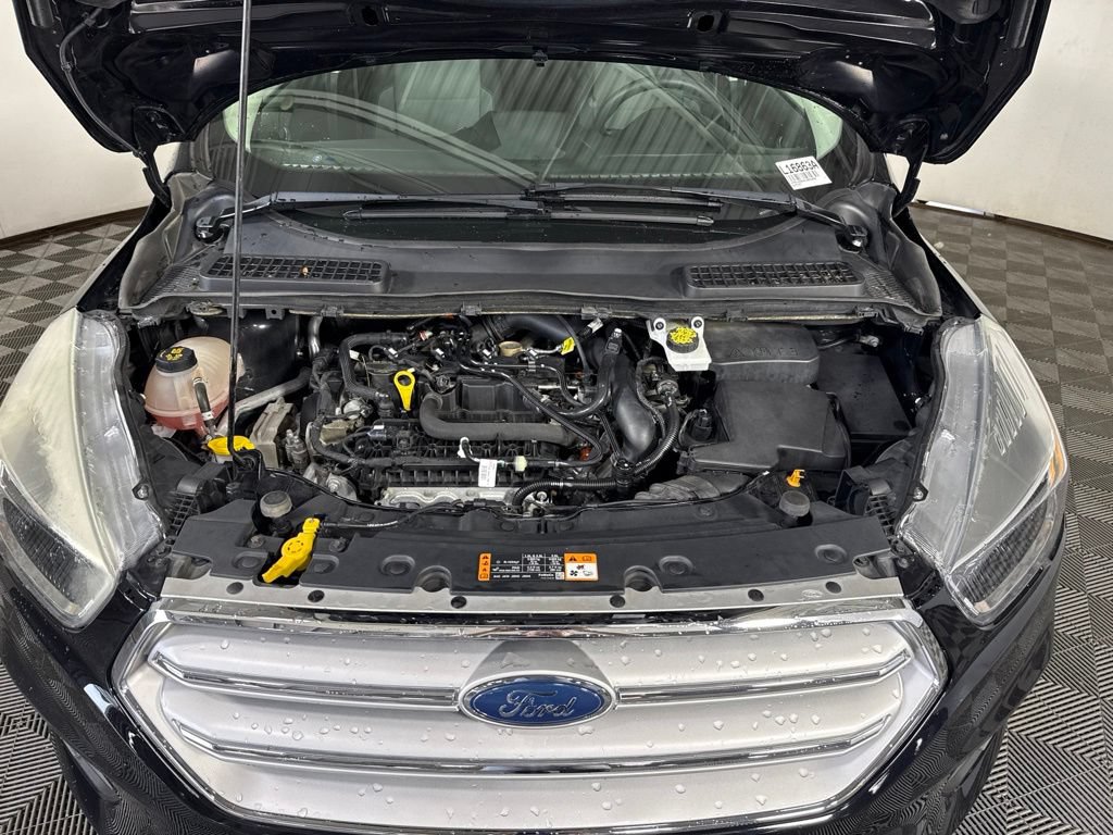 Certified 2019 Ford Escape SE FWD image 4