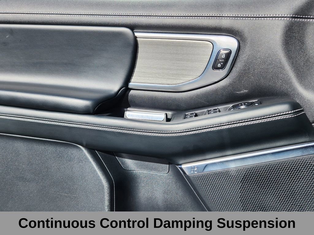 Certified 2025 Ford Expedition Platinum w/ Driver's Package image 8