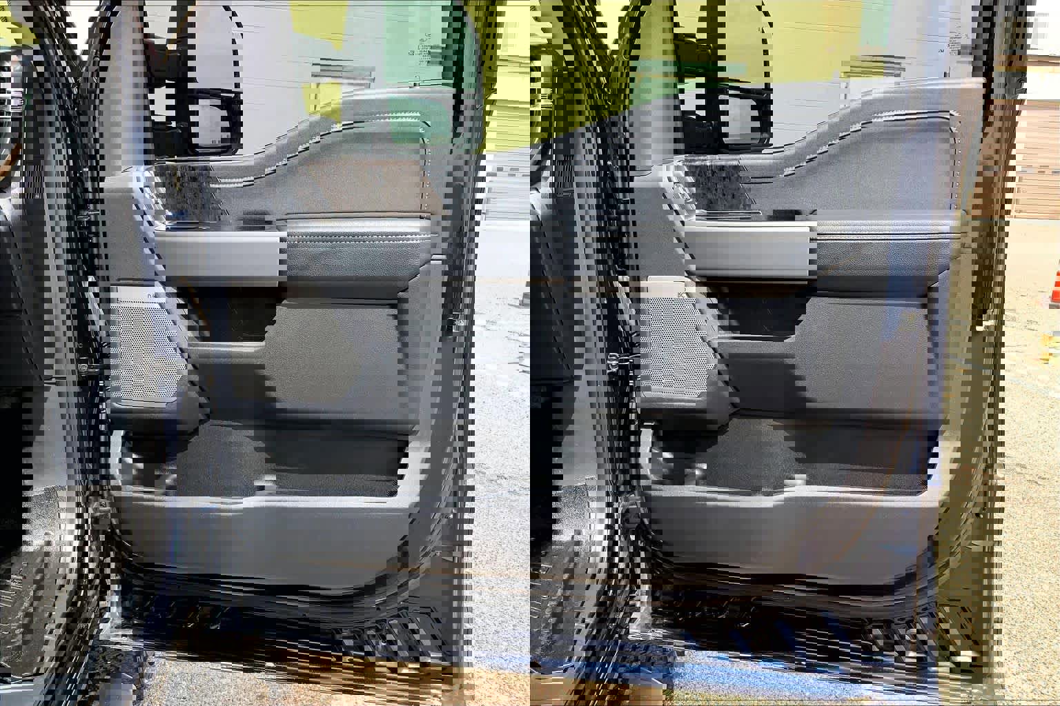 Certified 2024 Ford F250 Lariat w/ Sport Appearance Package image 22