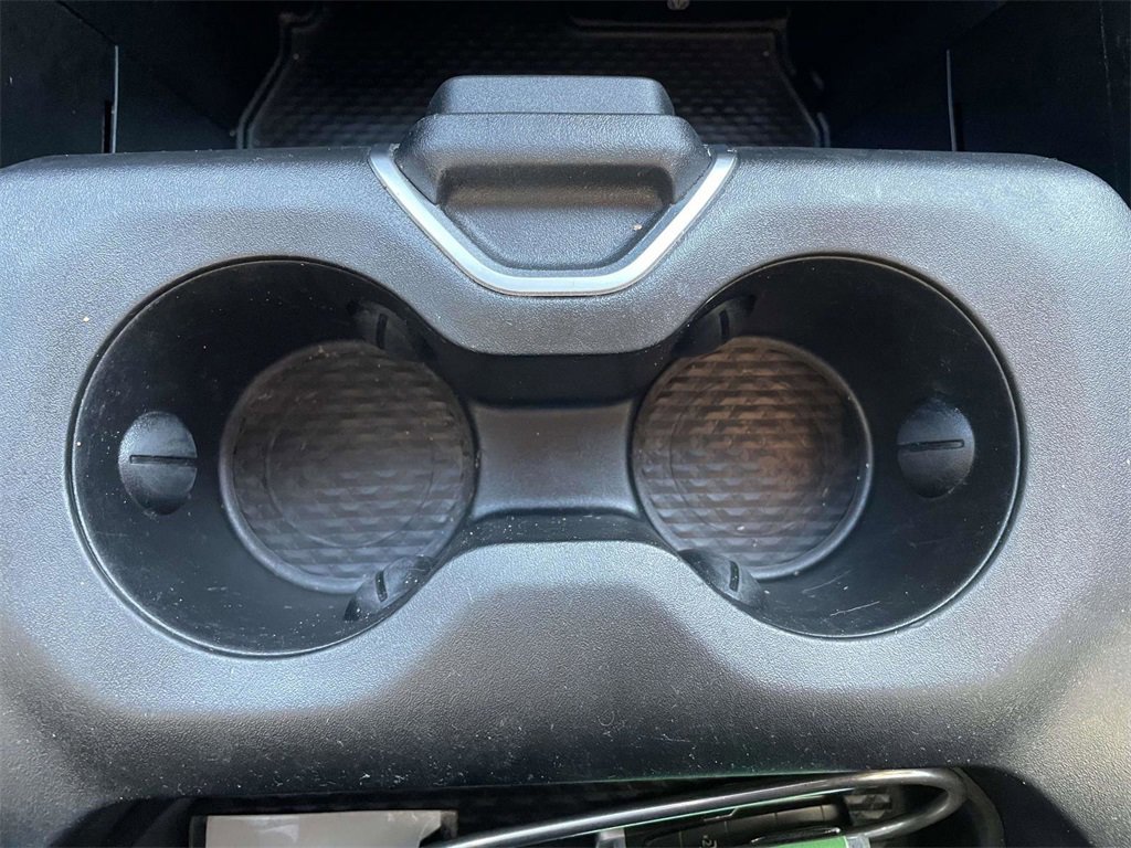 Used 2021 RAM 1500 Laramie w/ Sport Appearance Package image 18