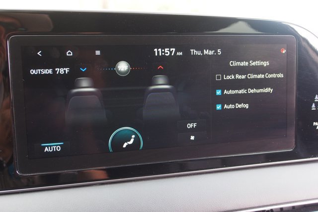 Used 2022 Hyundai Palisade Calligraphy w/ Winter Package image 32