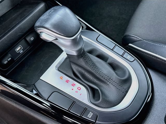 Used 2023 Kia Forte GT-Line w/ GT-Line Technology Package FWD image 25