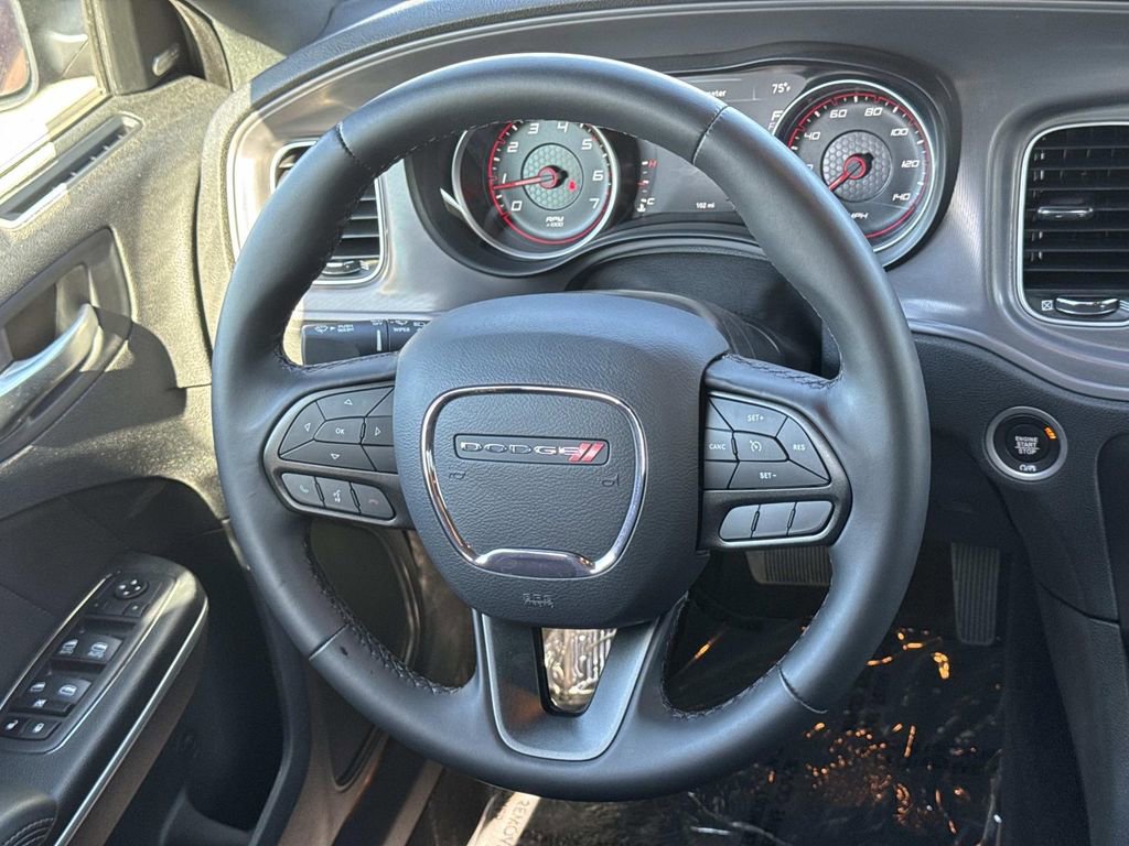 Used 2023 Dodge Charger SXT image 9