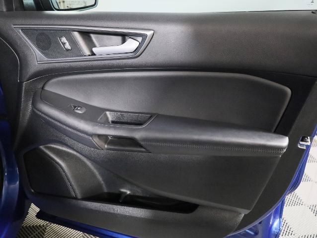 Certified 2024 Ford Edge SE w/ Black Appearance Package AWD/4WD image 33