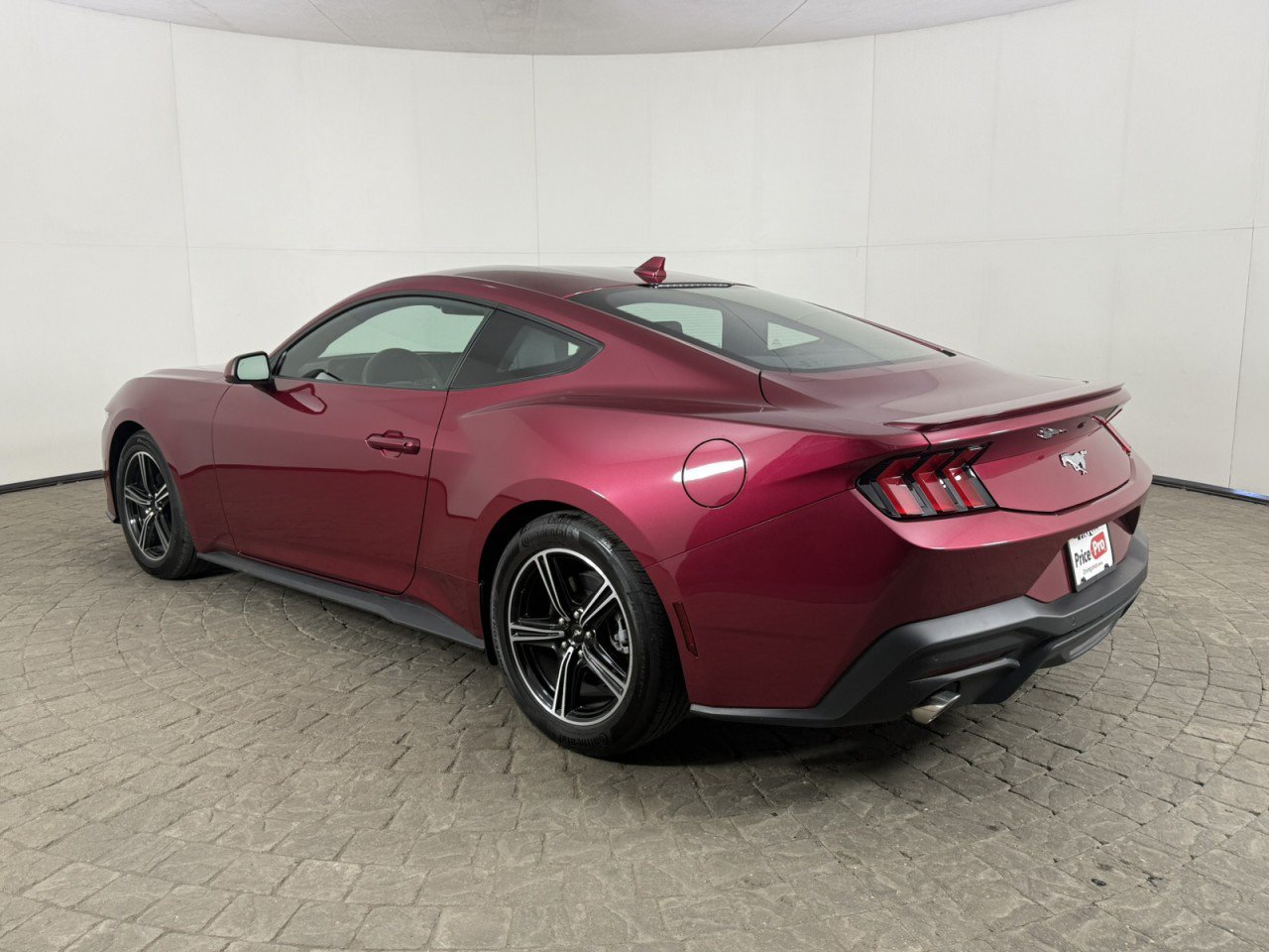 Certified 2025 Ford Mustang Premium RWD image 5