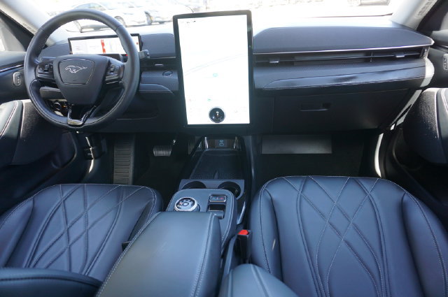 Certified 2024 Ford Mustang Mach-E Select RWD image 6