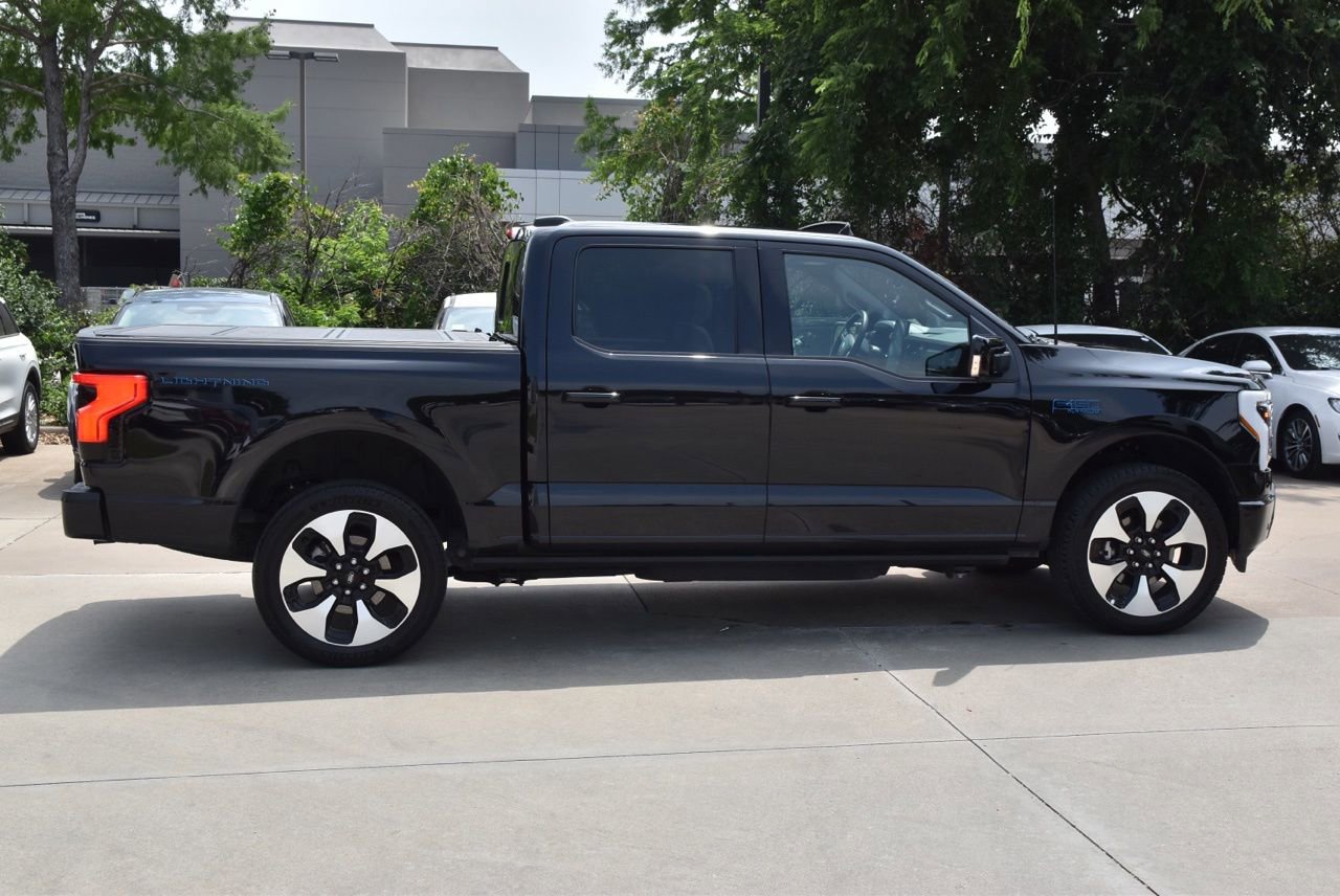 Certified 2025 Ford F150 Lightning Platinum AWD/4WD image 6