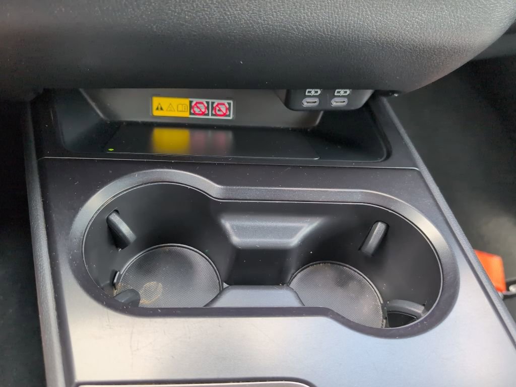 Used 2024 Lexus UX 250h FWD image 18