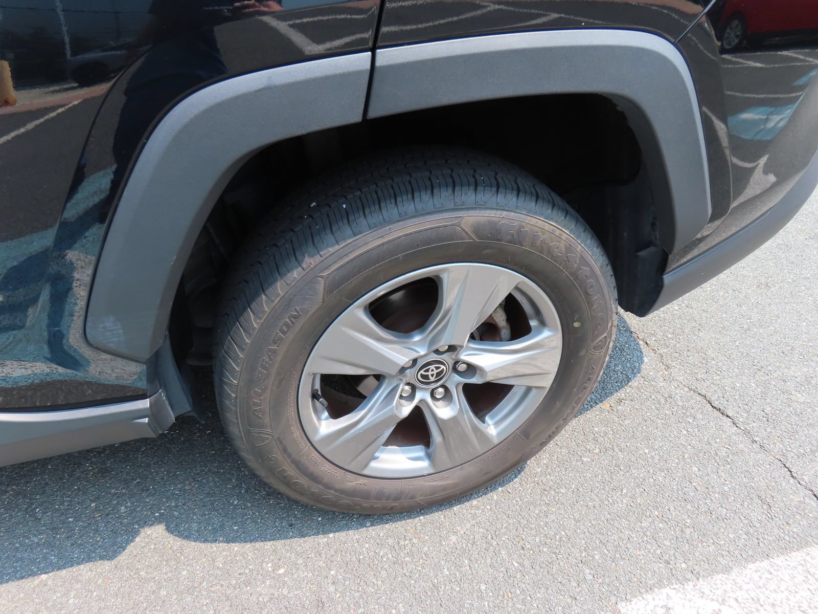 Used 2024 Toyota RAV4 XLE w/ Weather Package AWD/4WD image 11