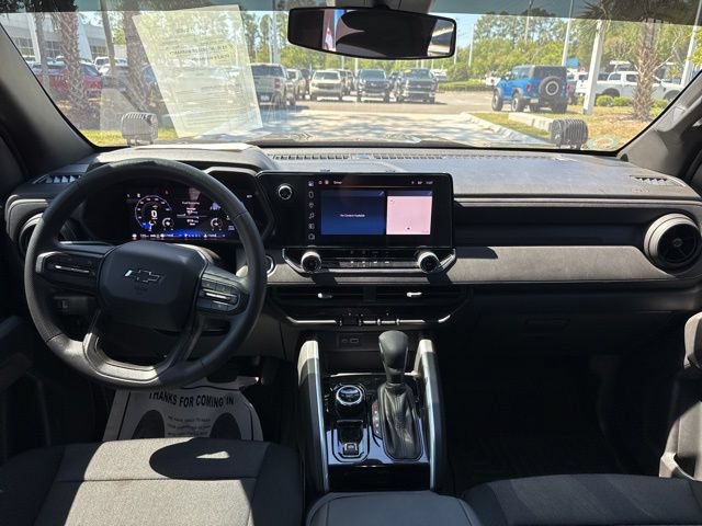 Used 2024 Chevrolet Colorado Trail Boss w/ LPO, Dark Essentials Package AWD/4WD image 17