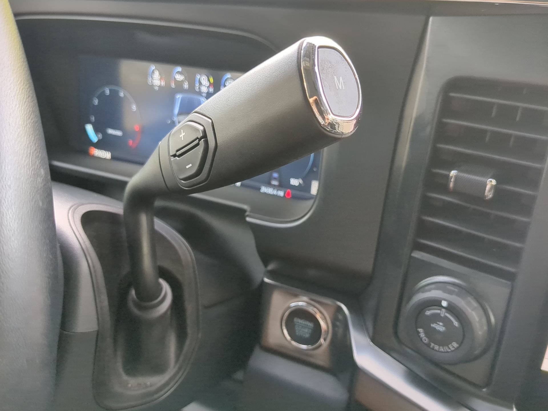 Certified 2024 Ford F250 Lariat w/ Lariat Ultimate Package AWD/4WD image 65
