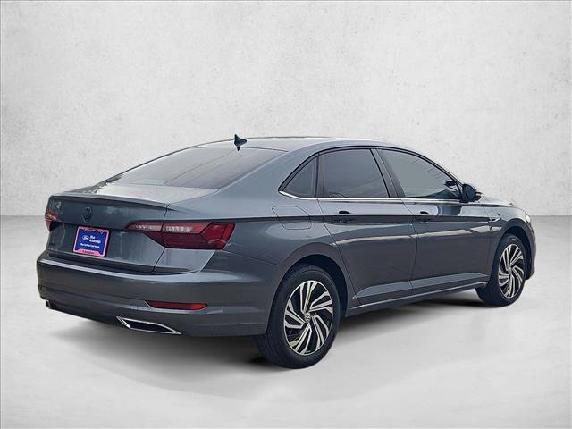 Used 2021 Volkswagen Jetta SEL Premium image 5