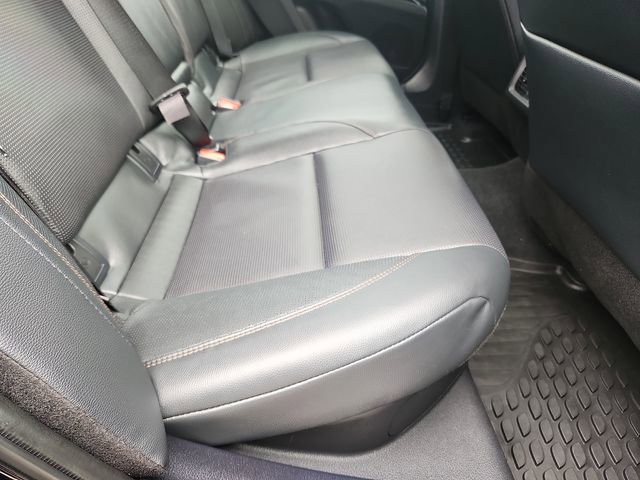 Used 2025 Toyota Camry XLE AWD/4WD image 30