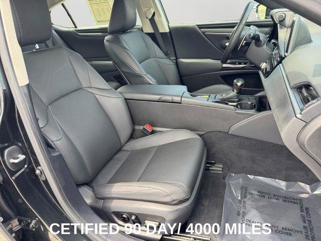 Used 2024 Lexus ES 350 w/ Premium Package FWD image 7