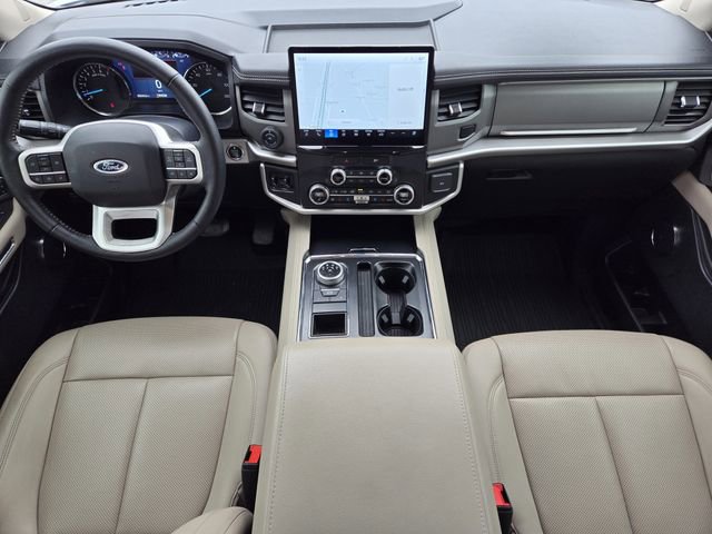 Certified 2022 Ford Expedition XLT RWD image 24