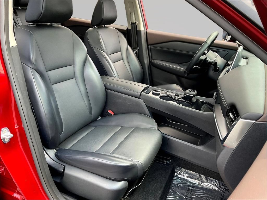 Used 2023 Nissan Rogue SV w/ SV Premium B Package AWD/4WD image 29