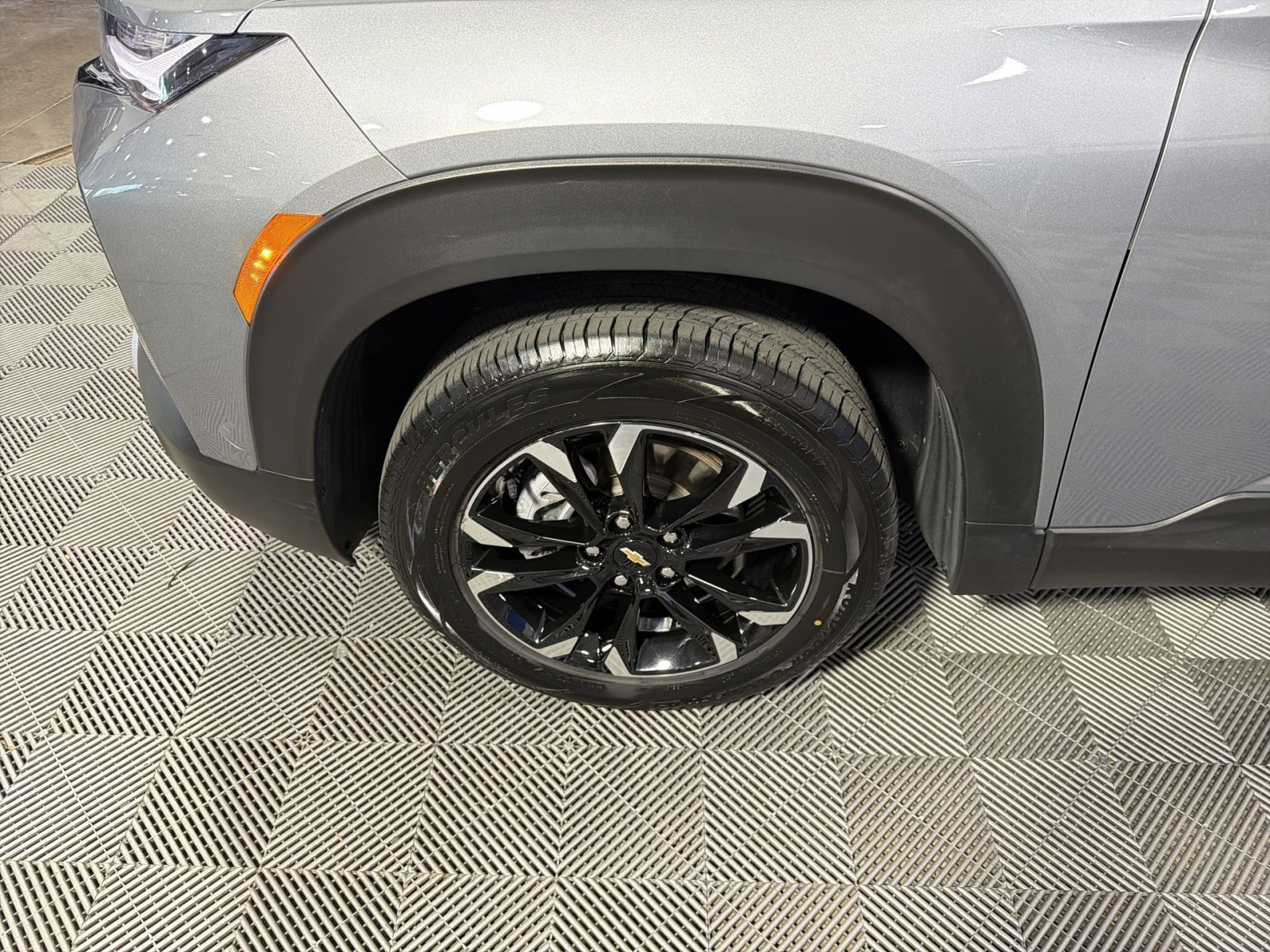 Used 2023 Chevrolet TrailBlazer LT w/ Convenience Package image 23