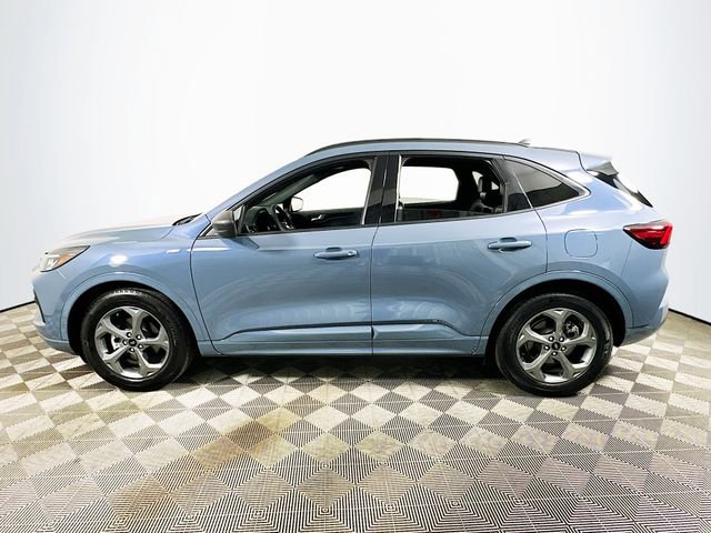 Certified 2024 Ford Escape ST-Line w/ Tech Pack #1 image 6