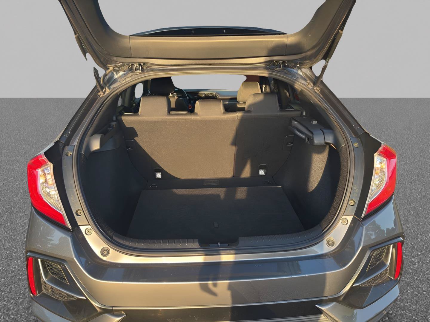 Used 2020 Honda Civic EX image 10