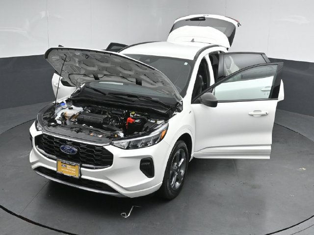 Certified 2024 Ford Escape ST-Line w/ Tech Pack #1 AWD/4WD image 55